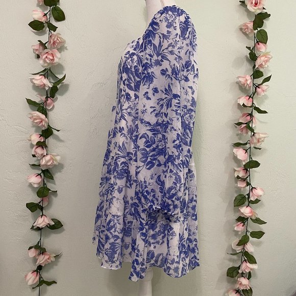 Floral Lucy Paris Long Sleeve Dress - Picture 4 of 9